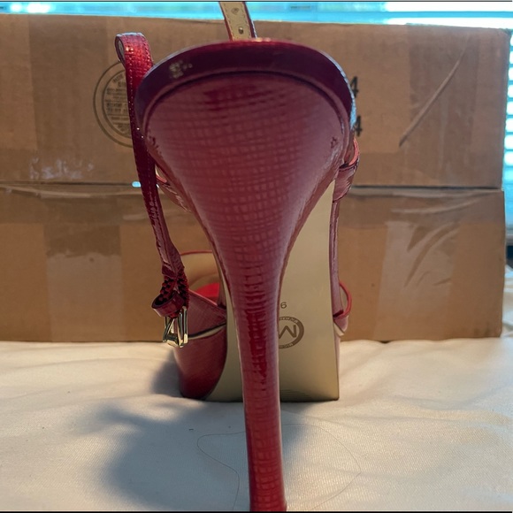 Michael Kors Heels - Picture 5 of 7
